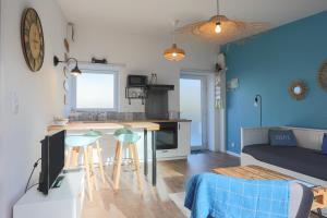 Maisons de vacances Maison port centre -cour privative : photos des chambres