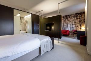 King Suite - Non-Smoking room in Ramada Plaza Bucharest
