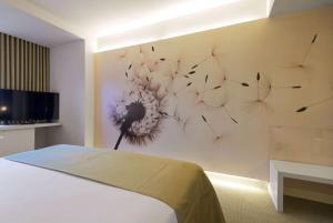 King Room - Non-Smoking room in Ramada Plaza Bucharest
