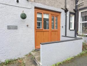 Gweldon - Anchor Deck