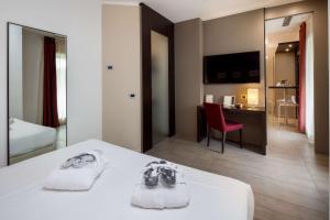 King Suite with Sofabed