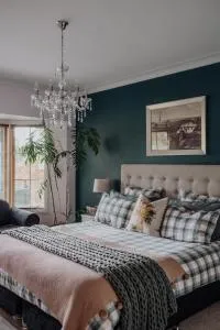 Green Gables B&B - Eggs and Bacon Bay