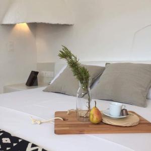 Farangi House with Private Pool