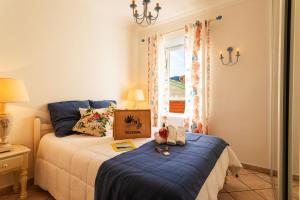 Appartements VOLTI ON THE BAY AP4386 By Riviera Holiday Homes : photos des chambres