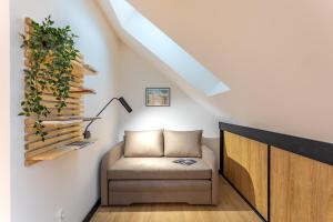 Hofmana F10 Apart Invest