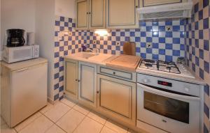 1 Bedroom Amazing Home In Visan