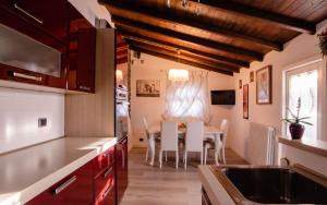 Villa Antici by PosarelliVillas