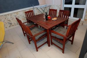 Apartment in Vodice with terrace, air conditioning, WiFi (4323-2)