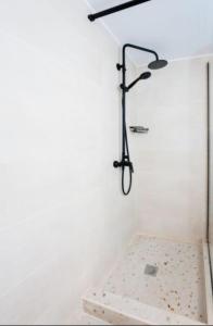 Brand New Apartment Nearby Metro