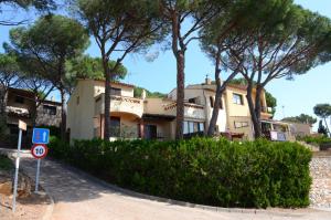 Passatge Berna, 2 - 3hvězdičkové hotely ve městě L'Estartit