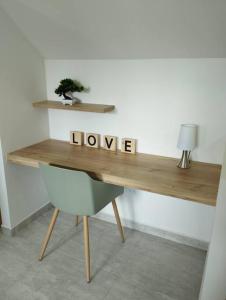 Apto Nuevo, Tranquilo, Bonito, 5 min Plaza Principal