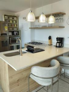 Apto Nuevo, Tranquilo, Bonito, 5 min Plaza Principal