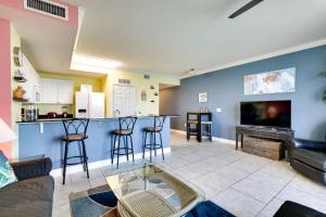 PCB Condo with Resort Amenities and Ocean Views
