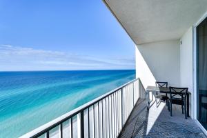 PCB Condo with Resort Amenities and Ocean Views