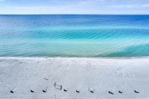 PCB Condo with Resort Amenities and Ocean Views