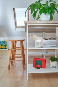 Matic Spacious Modern Apartment