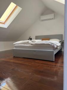 Cozy Loft Apartment in Zagreb Center 