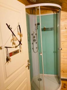 Campings Camping Syl-Vallee Western Village : photos des chambres