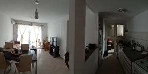 DEPTO 2 Y 62 CON COCHERA PROPIA