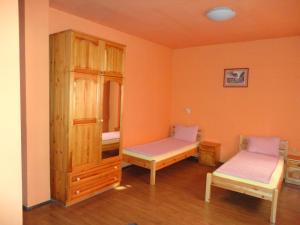Standard Twin Room with Sofa room in Guest House The House