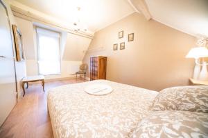 Appartements LE CHAMPAGNE PALACE - HYPER CENTRE d'EPERNAY : photos des chambres