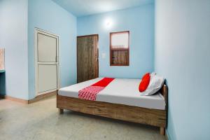 OYO Flagship Devrachna Residency