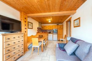 Chalets Chalet savoyard d'exception avec piscine chauffee : photos des chambres
