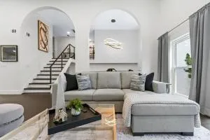 Luxury pool home near the beach! - Oakhurst Terrace