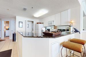 The Beach Club 1005A