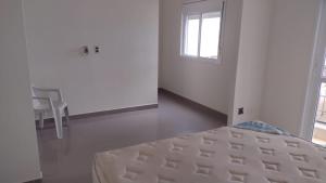 Casa em condomínio frente mar