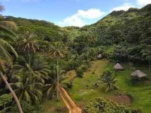 Fare Hau Camp - Tiva