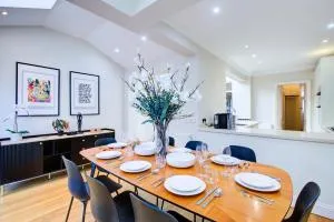 Entire house, 23 mins to Central London - Worcester Park