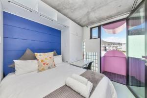 Modern Tranquil Studio Apartment Cape Town CBD!