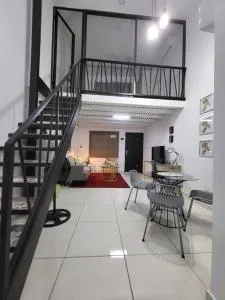 Apartamento #6 cómodo, Tranquilo, Elegante cerca de la estación del metro de la cincuentenario - Tapia Número Dos