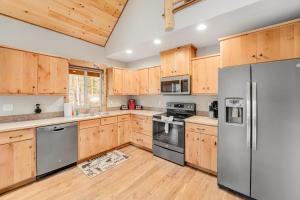 Experience Montana Cabins - Big Sky Cabin #1