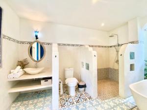 Villa Tyche Luxury 4BR Near Beach