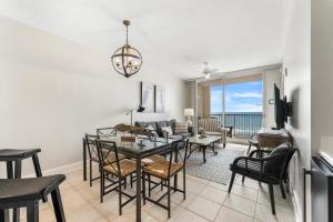 Modern 3 BR Beachfront Condo! Amenities Galore! by Dolce Vita Getaways PCB