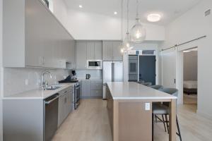 Beachfront Luxury Suite #21 at THE BEACH HOUSE