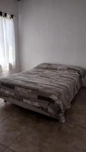 Casa con piscina - General Lavalle