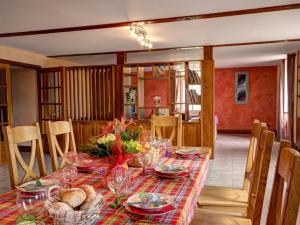 Maisons de vacances Gite Lure , 4 pieces, 9 personnes - FR-1-496-104 : photos des chambres