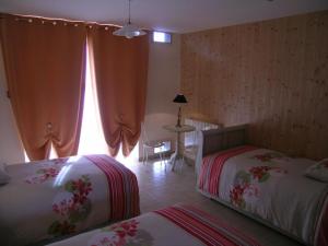 Gîte éco-responsable avec jardin, internet, chambres équipées et adaptés PMR - FR-1-489-484