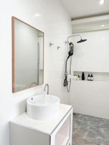 มีใจ พูลวิว เกาะล้าน MeeJai Pool View Kohlarn