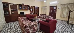3 Bedroom Holiday Home near Baga & Calangute, Free Parking & Wi-Fi - Saligao