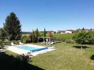 Un paradis au milieu des vignobles de Bourgogne - 图尔尼