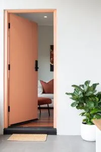 The Elements l Fire l 4 Stunning Apartments each with Private Outdoor Dining l Walk to the Beach l Family Friendly l Wifi l Netflix l Outdoor Shower l Communal BBQ Pavilion and Lawn Area l - Morphett Vale