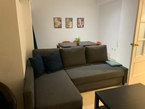 Apartamento cinta 3 habitaciones - 3hvězdičkové hotely ve městě Sevilla