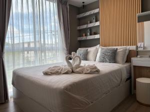 chateau in-town ratchayothin BTS