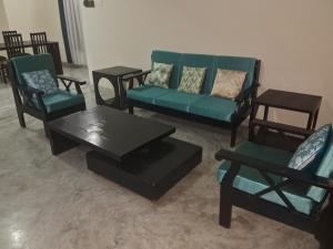 Coconut Grove Holiday Apartment