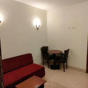 Salvatore Rooms with Breakfast - السويس