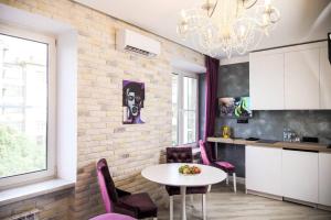 Freedom apartments in city center